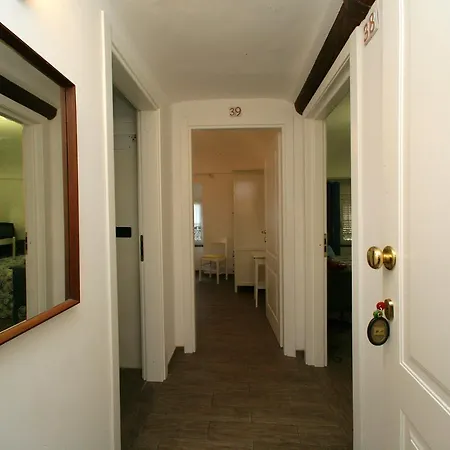 Hotel Sereno 2*